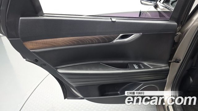 Genesis G80 (RG3) Gasoline 2.5 Turbo AWD 2021 — фото 25
