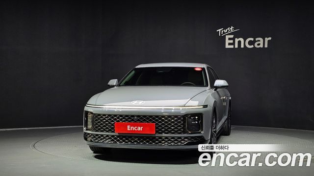 Hyundai Grandeur (GN7) 2,5 Gasoline 2WD Calligraphy 2024 — фото 3