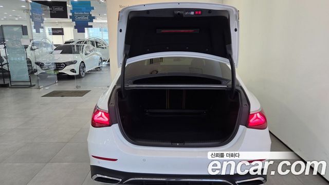 Mercedes-Benz E-Class (W214) E200 AMG Line 2026 — фото 22