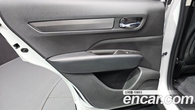 Renault Korea QM6 2.0 GDe LE Signature 2WD 2023 — фото 25