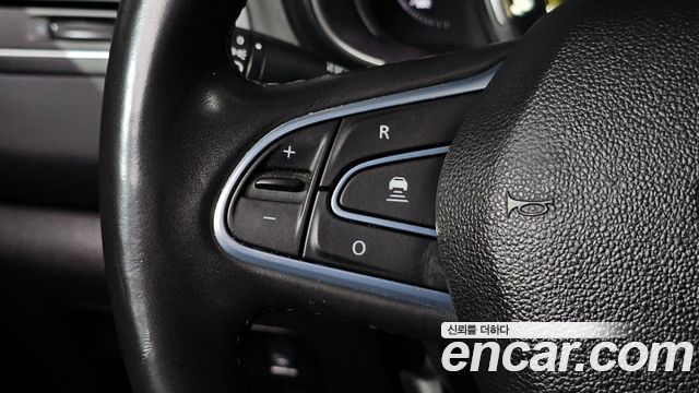 Renault Korea QM6 2.0 GDe LE Signature 2WD 2023 — фото 28