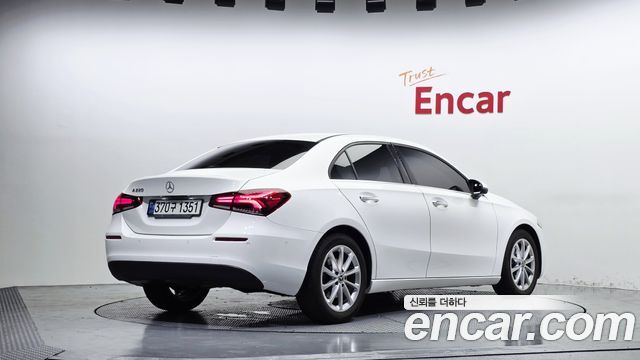 Mercedes-Benz A-Class (W177) A220 Sedan 2020 — фото 2
