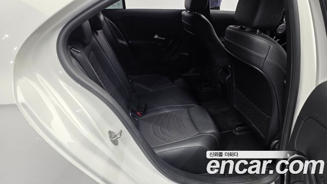 Mercedes-Benz A-Class (W177) A220 Sedan 2020 — фото 12