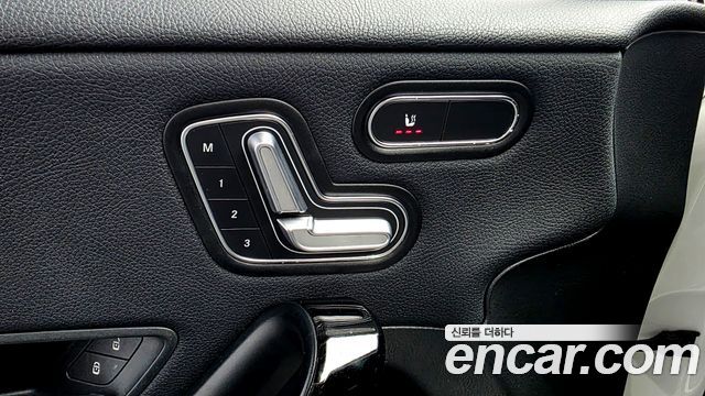 Mercedes-Benz A-Class (W177) A220 Sedan 2020 — фото 18