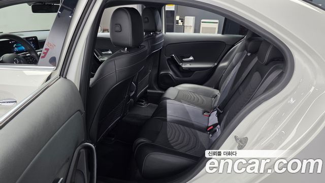 Mercedes-Benz A-Class (W177) A220 Sedan 2020 — фото 26