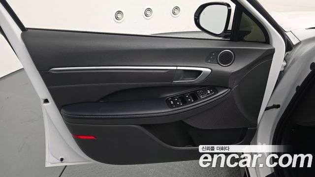Hyundai Sonata The Edge (DN8) 1.6 Turbo Exclusive 2024 — фото 24
