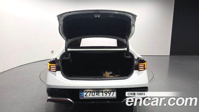 Hyundai Sonata The Edge (DN8) 1.6 Turbo Exclusive 2024 — фото 32