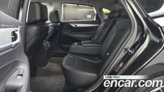 Hyundai Grandeur (IG) 3.0 Exclusive Special 2017 — фото 12