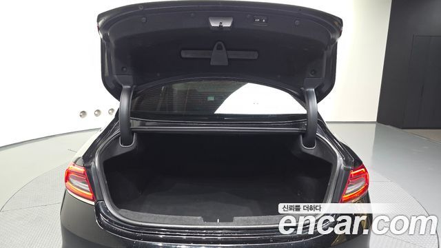 Hyundai Grandeur (IG) 3.0 Exclusive Special 2017 — фото 20