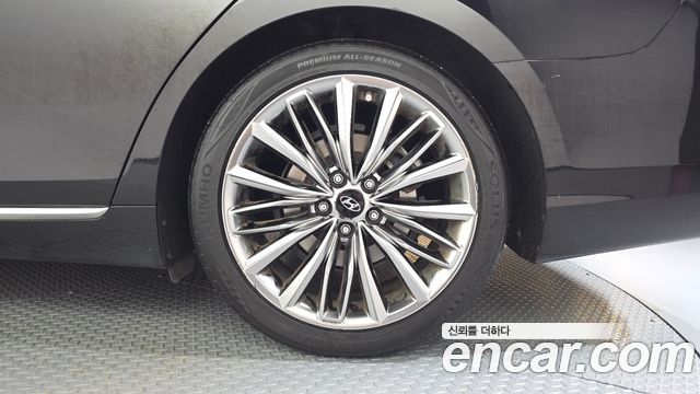 Hyundai Grandeur (IG) 3.0 Exclusive Special 2017 — фото 21