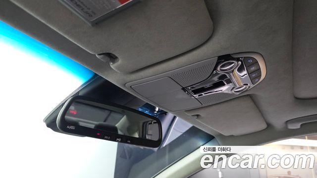 Hyundai Grandeur (IG) 3.0 Exclusive Special 2017 — фото 30