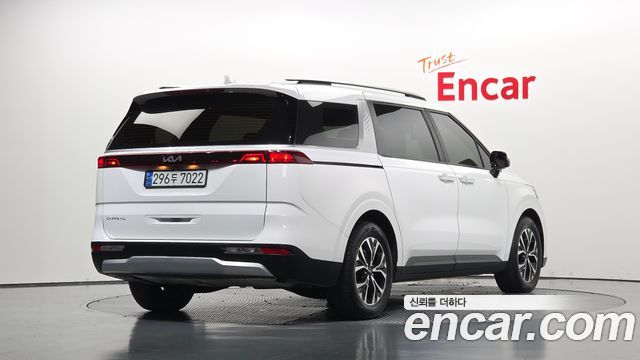 Kia Carnival (IV) Diesel 9-Seater Prestige 2023 — фото 2