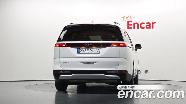 Kia Carnival (IV) Diesel 9-Seater Prestige 2023 — фото 4