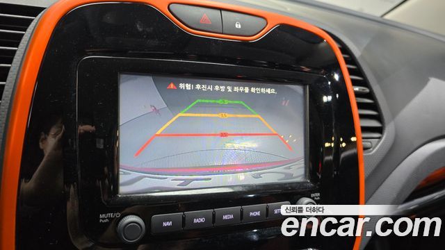 Renault Korea QM3 RE 2014 — фото 15