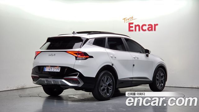 Kia Sportage (V) Diesel 2.0 2WD Signature 2023 — фото 2