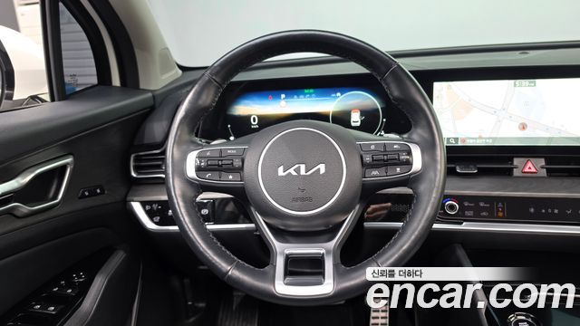 Kia Sportage (V) Diesel 2.0 2WD Signature 2023 — фото 13