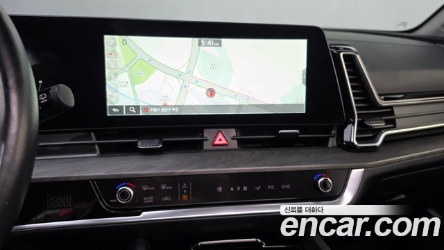 Kia Sportage (V) Diesel 2.0 2WD Signature 2023 — фото 14