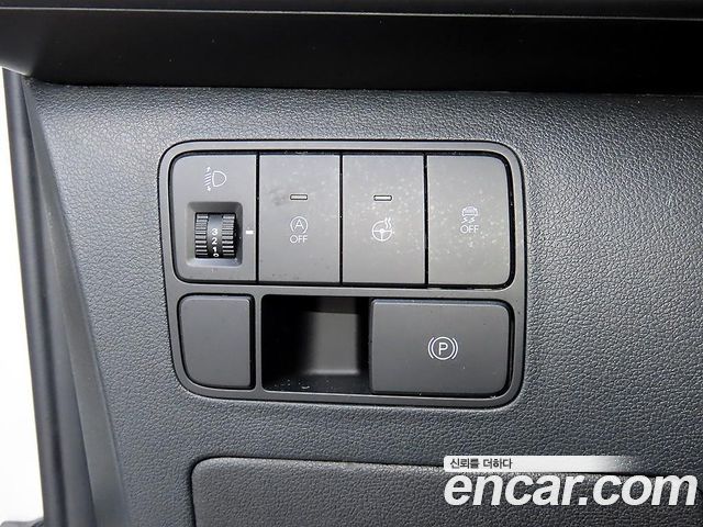 Hyundai Staria Cargo 5-Seater Modern 2023 — фото 16