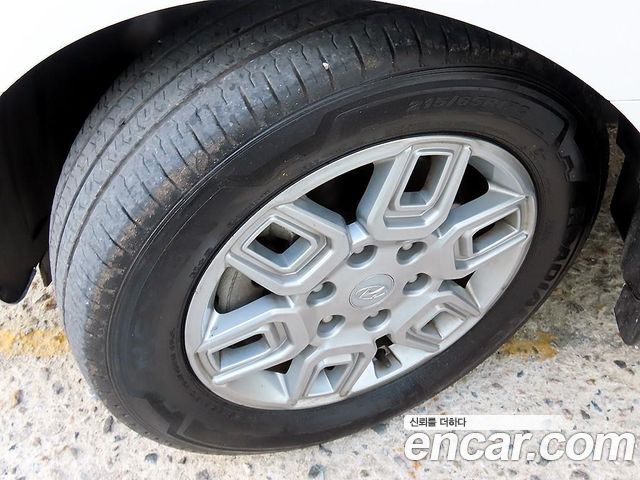 Hyundai Staria Cargo 5-Seater Modern 2023 — фото 23