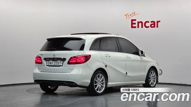 Mercedes-Benz B-Class (W246) B200 d 2017 — фото 2