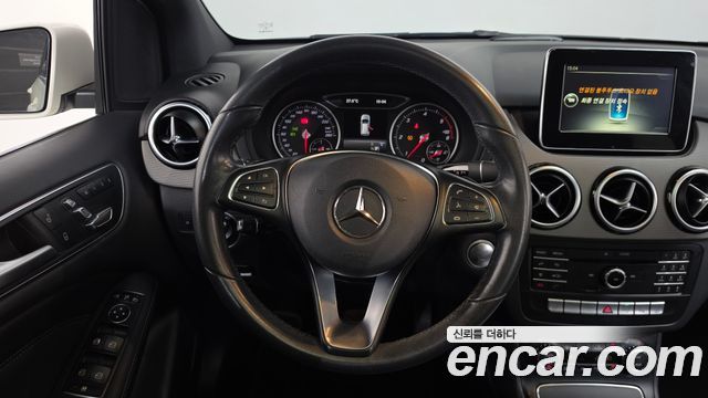 Mercedes-Benz B-Class (W246) B200 d 2017 — фото 13