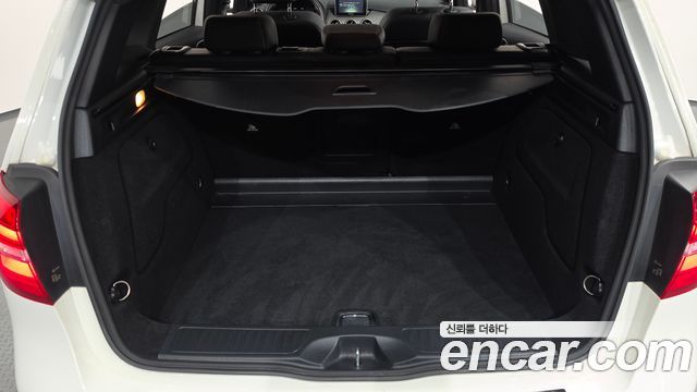 Mercedes-Benz B-Class (W246) B200 d 2017 — фото 20