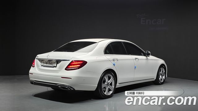Mercedes-Benz E-Class (W213) E200 Avantgarde 2018 — фото 2