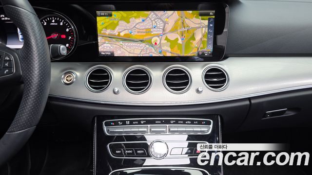 Mercedes-Benz E-Class (W213) E200 Avantgarde 2018 — фото 17