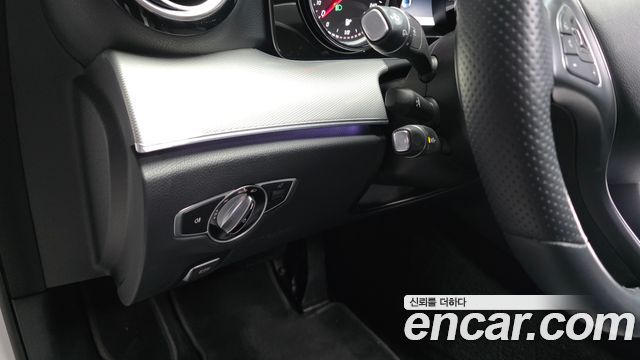 Mercedes-Benz E-Class (W213) E200 Avantgarde 2018 — фото 22