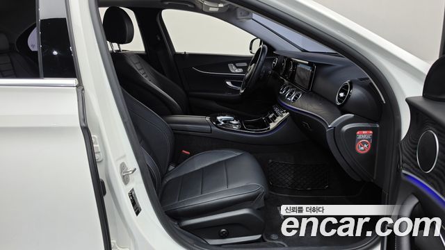 Mercedes-Benz E-Class (W213) E220d Avantgarde 2017 — фото 11