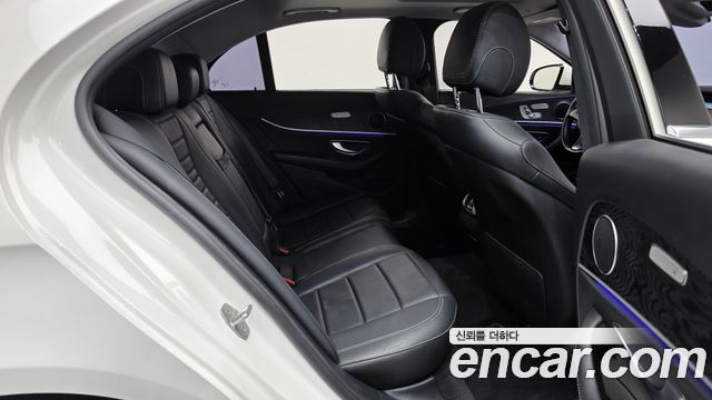 Mercedes-Benz E-Class (W213) E220d Avantgarde 2017 — фото 12