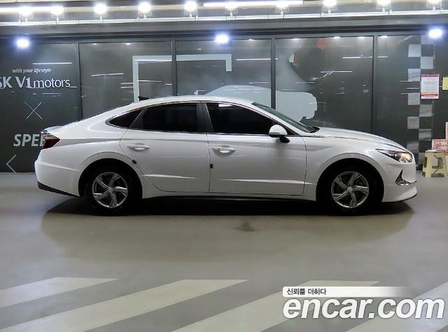 Hyundai Sonata (DN8) 2.0 LPG(rental car) Style 2020 — фото 3