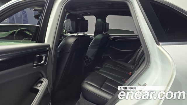 Porsche Macan 3.0 S Diesel 95B 2015 — фото 16