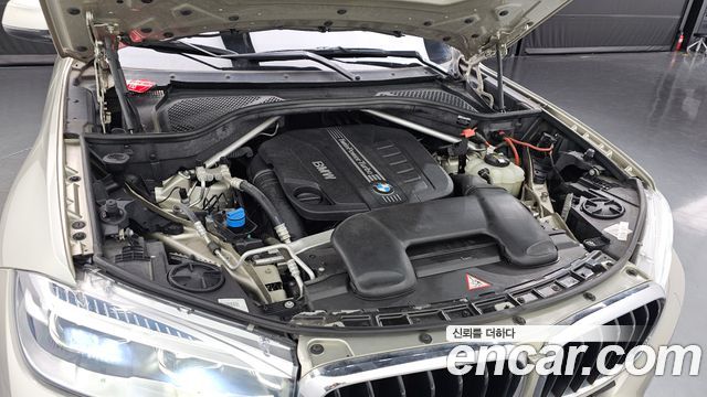 BMW X6 (F16) xDrive 30d 2016 — фото 6