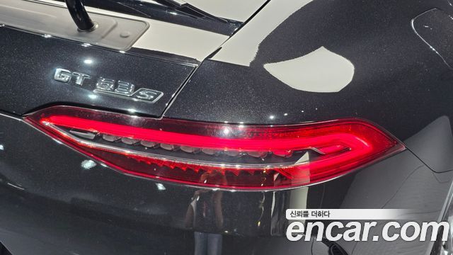 Mercedes-Benz AMG GT 4Door 63 S 4MATIC+ 2021 — фото 23