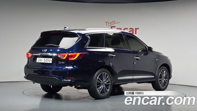Infiniti QX60 3.5 AWD 2017 — фото 2