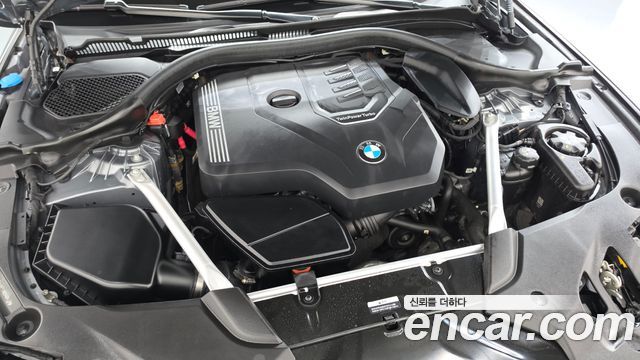 BMW 5 Series (G30) 520i M Sport 2023 — фото 6
