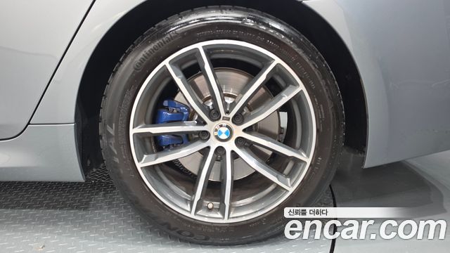 BMW 5 Series (G30) 520i M Sport 2023 — фото 27