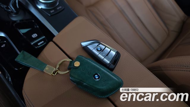 BMW 5 Series (G30) 520i M Sport 2023 — фото 38