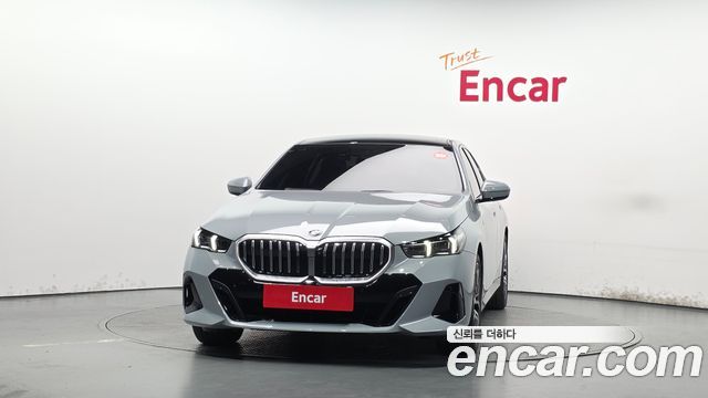BMW 5 Series (G60) 523d M Sport 2025 — фото 3