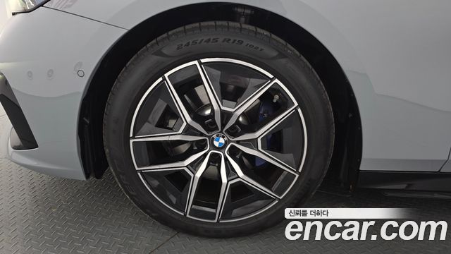 BMW 5 Series (G60) 523d M Sport 2025 — фото 5
