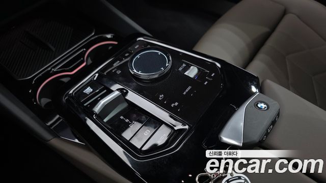 BMW 5 Series (G60) 523d M Sport 2025 — фото 9