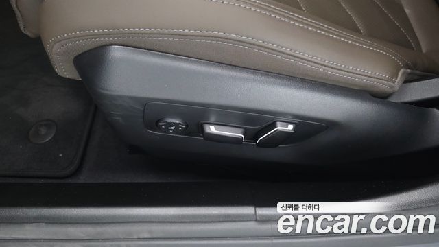 BMW 5 Series (G60) 523d M Sport 2025 — фото 30