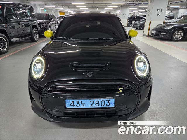 MINI Cooper Electric SE Electric 3rd