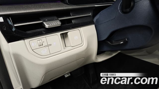 Kia Sportage (V) Gasoline 1.6 Turbo 2WD Signature 2026 — фото 14