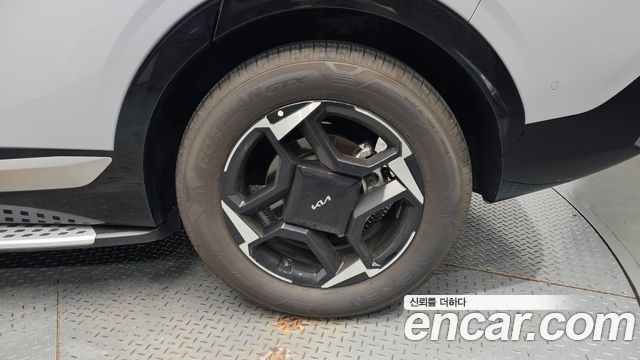 Kia Sportage (V) Gasoline 1.6 Turbo 2WD Signature 2026 — фото 21