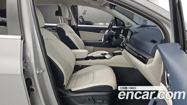 Kia Sportage (V) Gasoline 1.6 Turbo 2WD Signature 2026 — фото 26