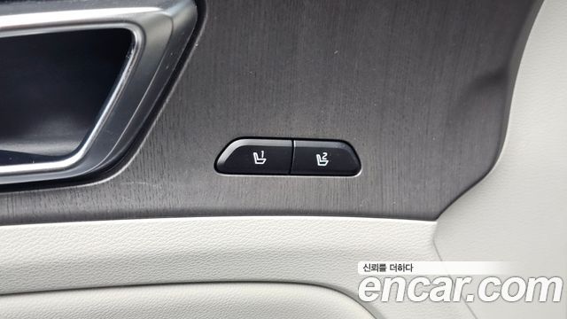 Kia Sportage (V) Gasoline 1.6 Turbo 2WD Signature 2026 — фото 29