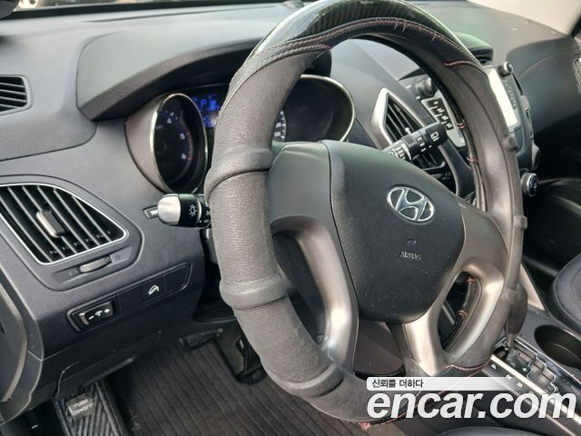 Hyundai Tucson ix Diesel 2WD X20 Luxury 2012 — фото 7
