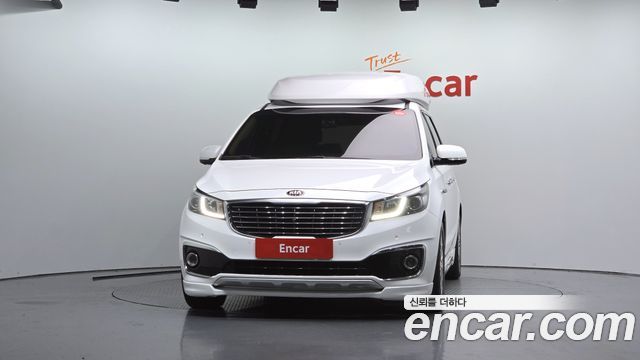 Kia Carnival 9-seater Hi-Limousine Prestige 2018 — фото 3
